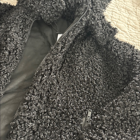 Coat with removable hood - Picture 2 of 3